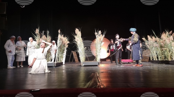 Спектакълът „Щъркелите на Делиормана“ е най-новото заглавие в репертоара на Театрално-музикалния център в Разград